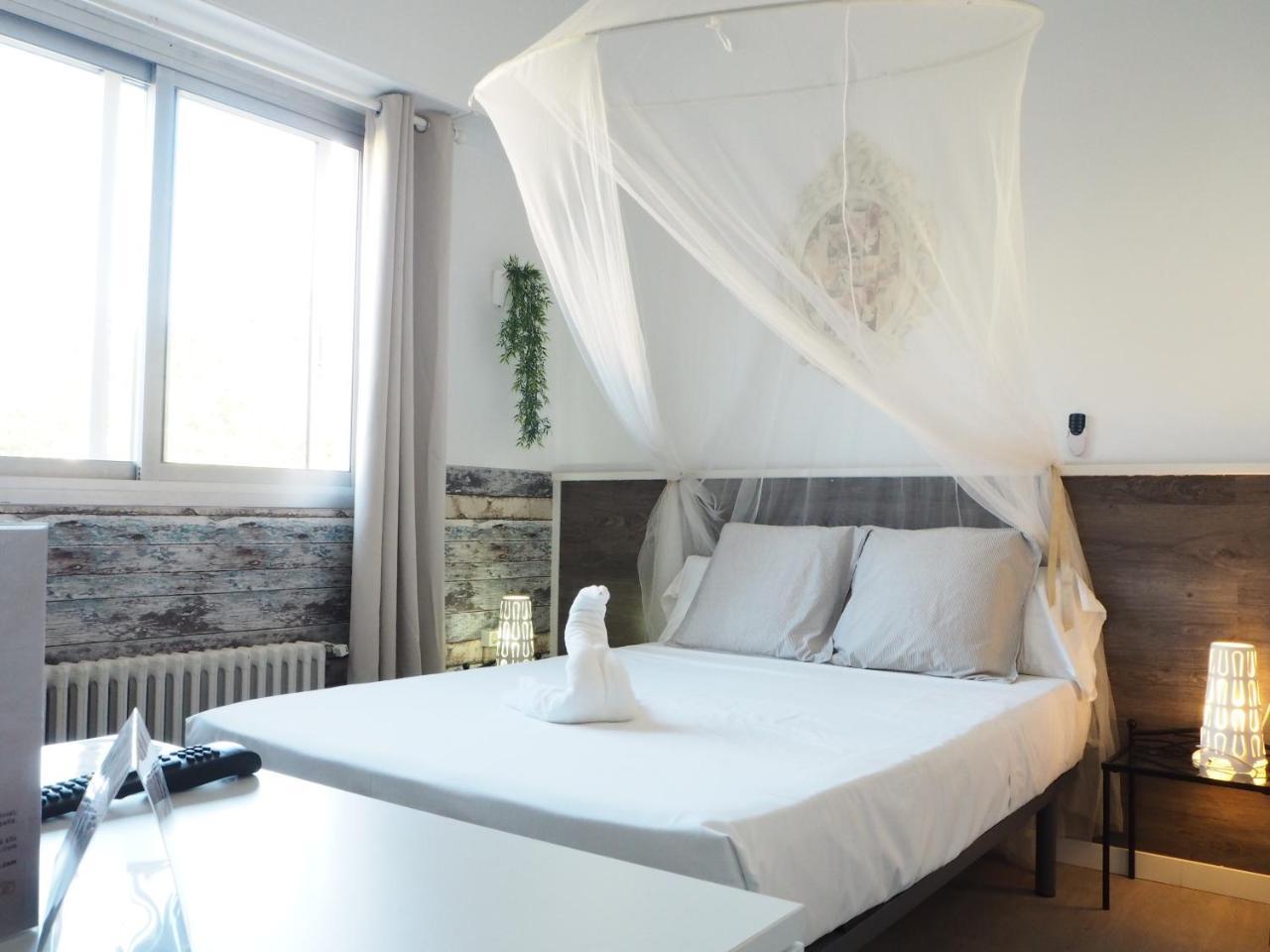 Valencia Suits You Centro Historico, Establecimiento Automatizado-Fast Auto Check In&Out, Solo Para Adultos-Adults Only 외부 사진